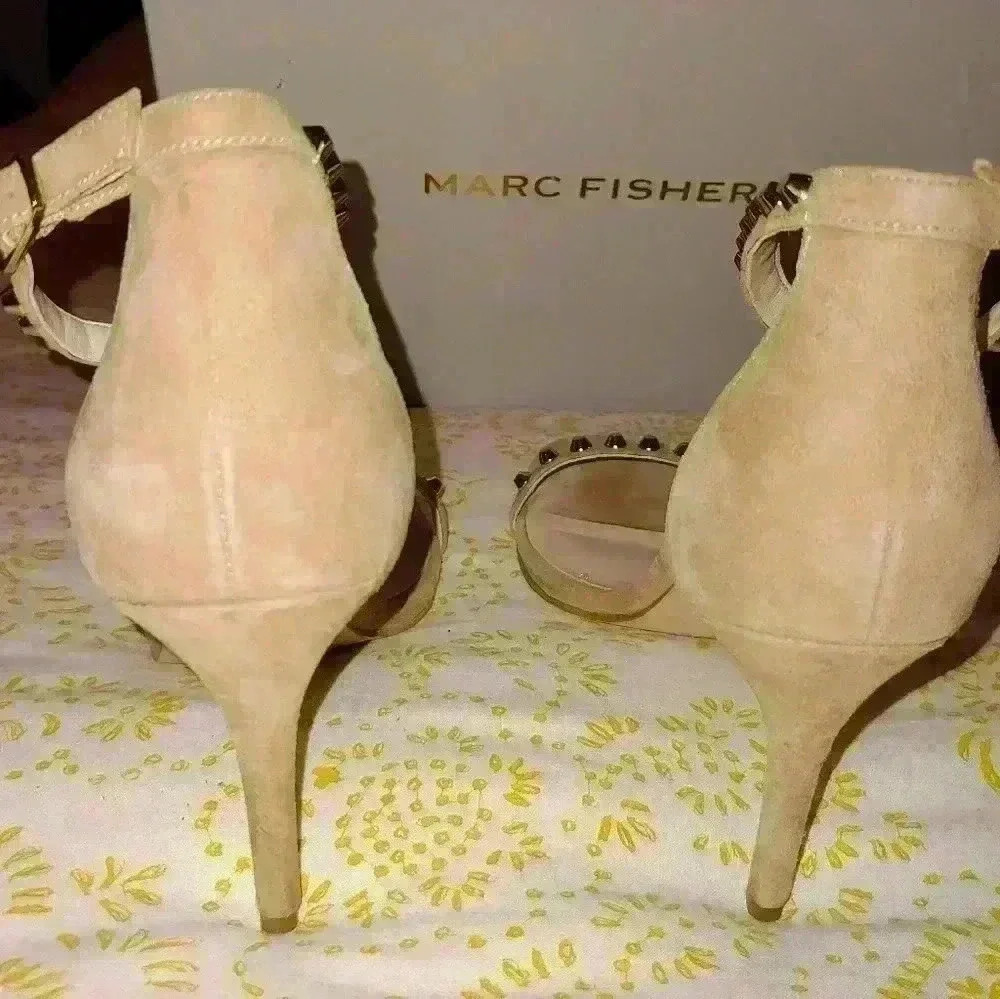 Marc Fisher Heels - Picture 4 of 8